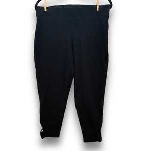 Torrid Black Capri Leggings